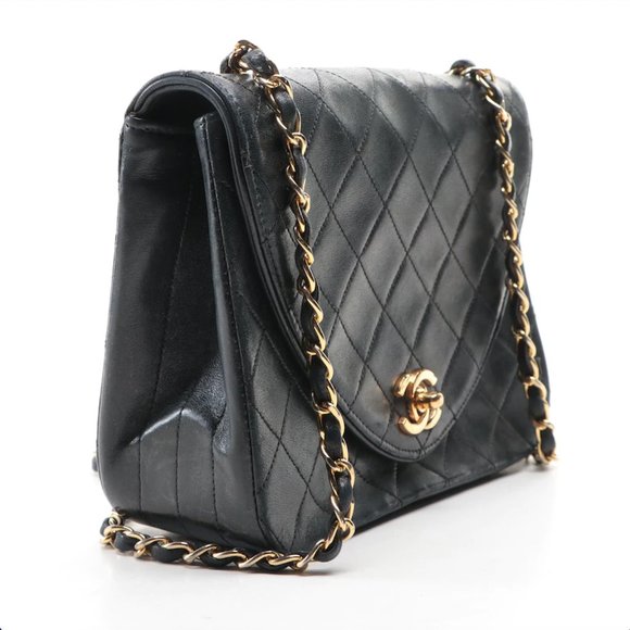 Chanel Vintage CC Flap Shoulder Bag - Picture 4 of 16